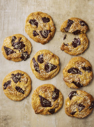 Dark Chocolate, Macadamia and Tahini Swirl Cookies 