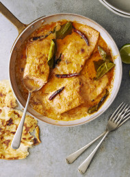 Fragrant Red Curry Salmon 
