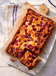 Lemon Curd Cheesecake and Raspberry Tray Cake