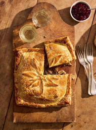 Mushroom and Caramelised Onion Pie 