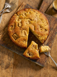 Feijoa and Coconut Cake 