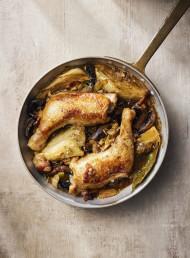 Braised Chicken with Bacon, Mushrooms and Fennel 