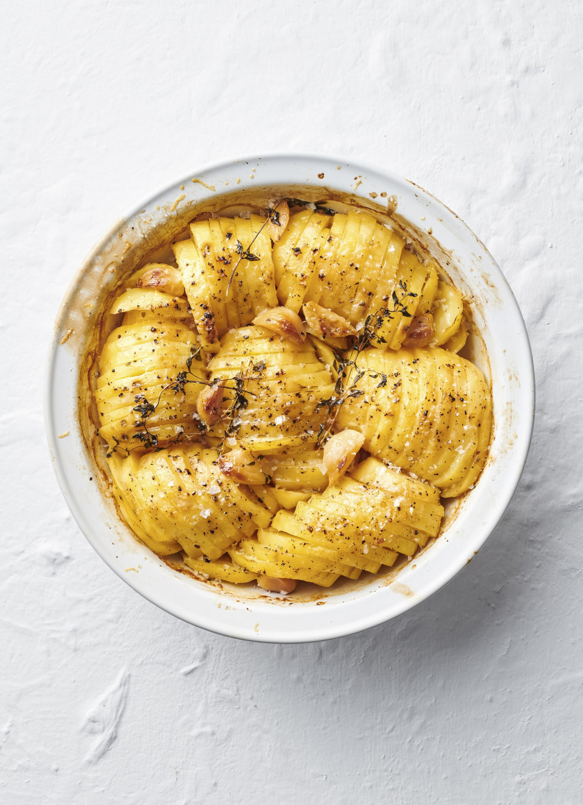 Hasselback Potatoes with Thyme, Garlic and Parmesan