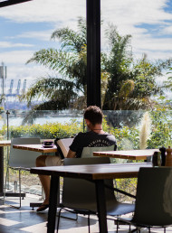 Orakei’s Ampersand Eatery Turns It Up For Spring with a Fresh New Menu!