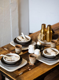 Exquisite Elegance: Table Setting with Japanese Ceramics