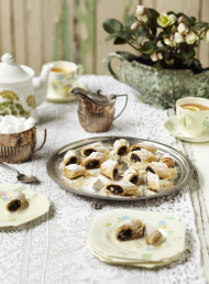 Spiced Chocolate, Almond and Cranberry Rolls