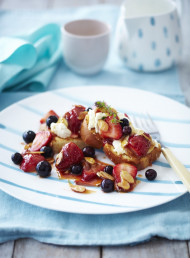 Warm Honeyed Berries with Brioche and Ricotta 
