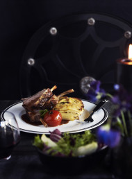 Rack of Lamb with Red Wine and Balsamic Sauce