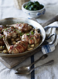Rabbit with Mushrooms and Mustard Sauce