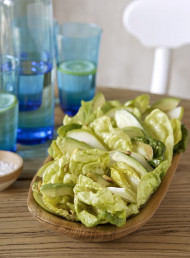 Pear, Avocado and Mixed Greens with Pistachio and Tarragon Dressing