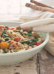 Scallops with Spaghetti and Crisp Bacon Crumbs