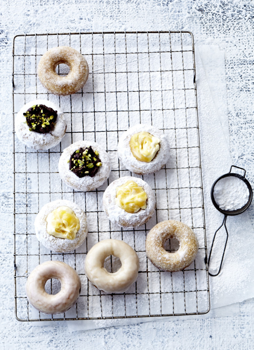 Baked Cinnamon Doughnuts