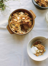 Apple, Lemon and Thyme Crumble
