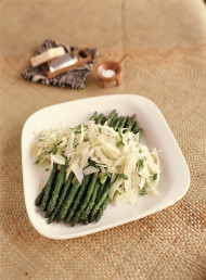 Asparagus, Shaved Fennel and Pecorino with Lemon-Basil Vinaigrette