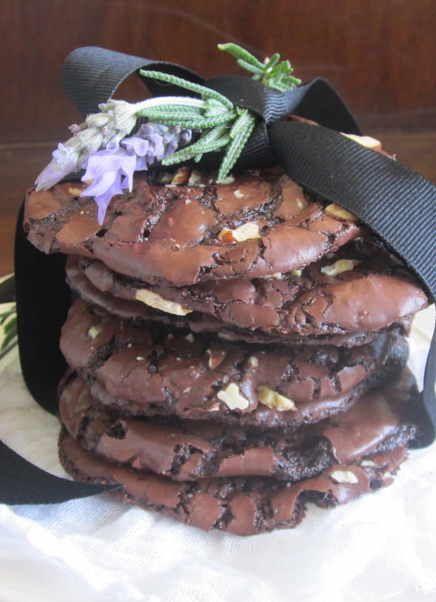 Double Chocolate and Almond Meringue Cookies