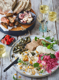 Smoked Fish and Dill Pâté Platter