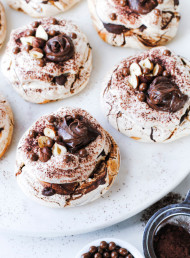 Chocolate and Hazelnut Meringues