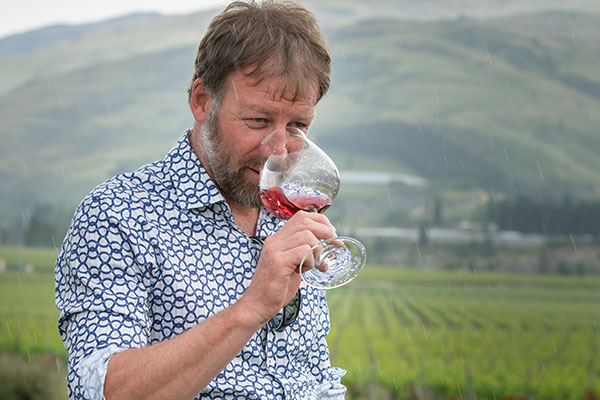 wine tasting central otago