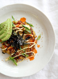 Vegetarian Okonomiyaki with Avocado and Chilli Sauce 