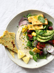 Hummus and Halloumi Salad with Spring Onion and Tapioca Flatbread