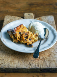 Hot Cross Bun Bread and Butter Pudding