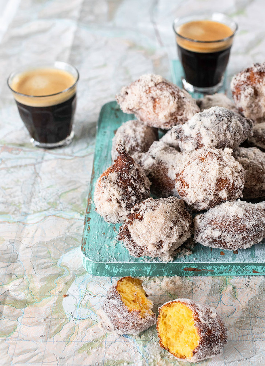 Portuguese Pumpkin Doughnuts