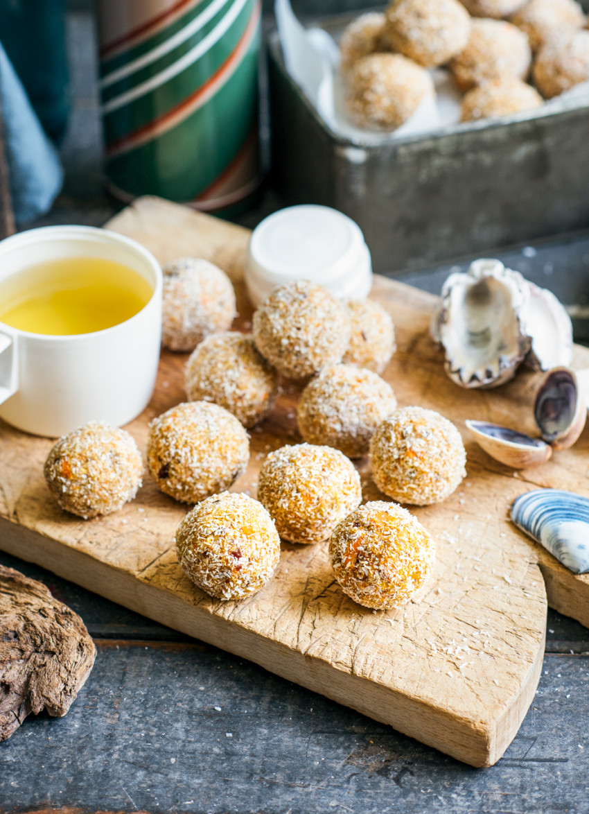 Carrot Cake Bliss Balls