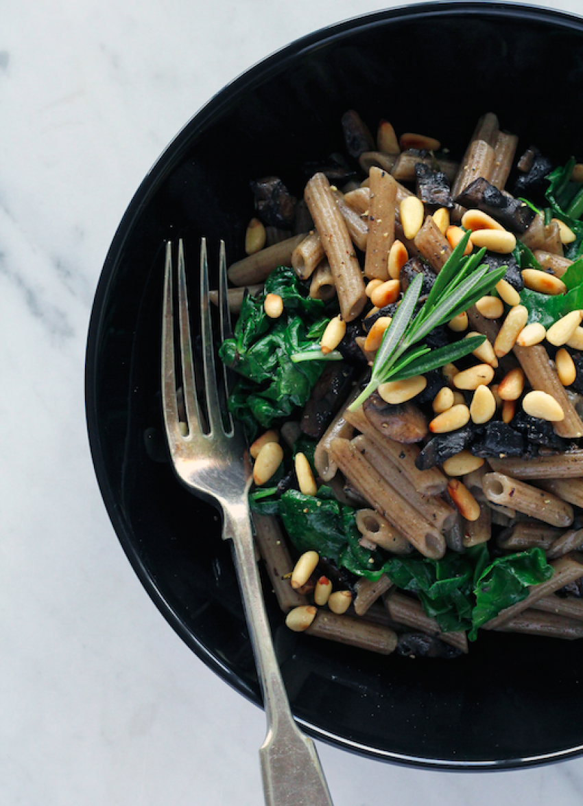 Gluten-free Pasta with Rosemary Balsamic Mushrooms and Garden Greens